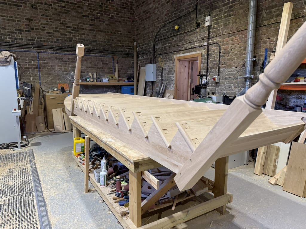 Oak cut string staircase hertfordshire 4