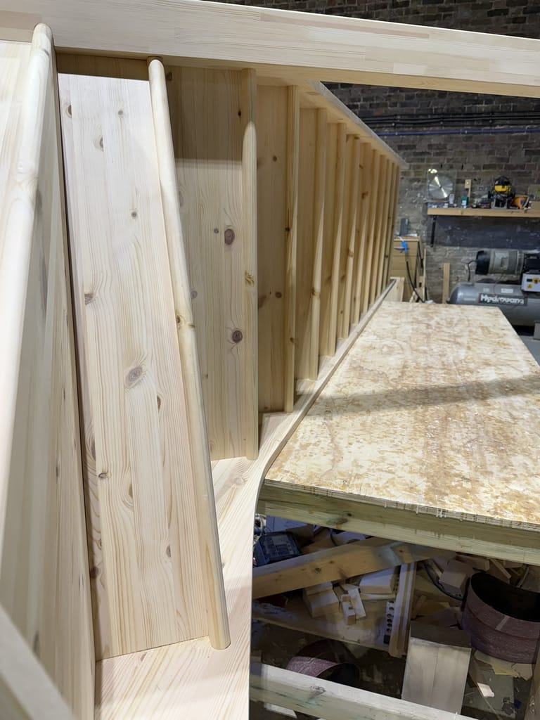 Softwood quater turn staircase 6